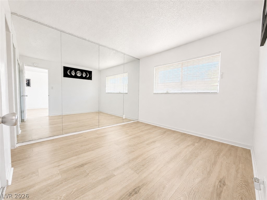 Photo 13 of 20, 3720 Royal Crest Street #15