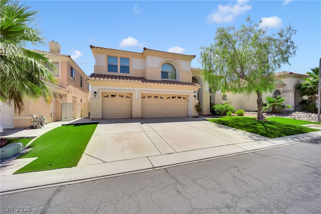 Photo 2 of 49 Chateau Whistler Court