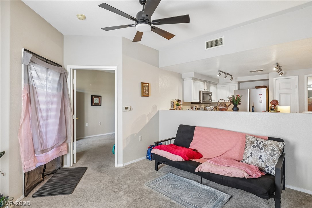 Photo 5 of 10245 S Maryland Parkway #1210