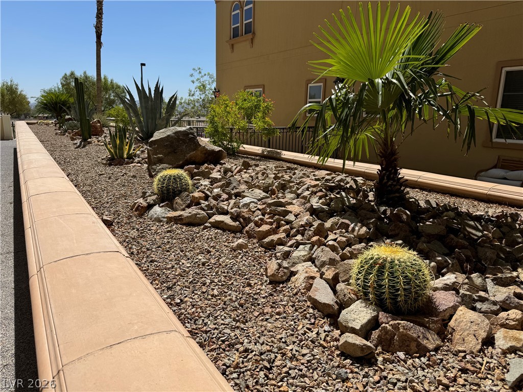 Photo 15 of 28, 2455 W Serene Avenue #609
