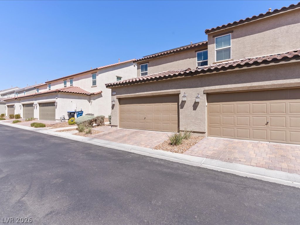 Photo 38 of 45, 3166 Brynley Avenue