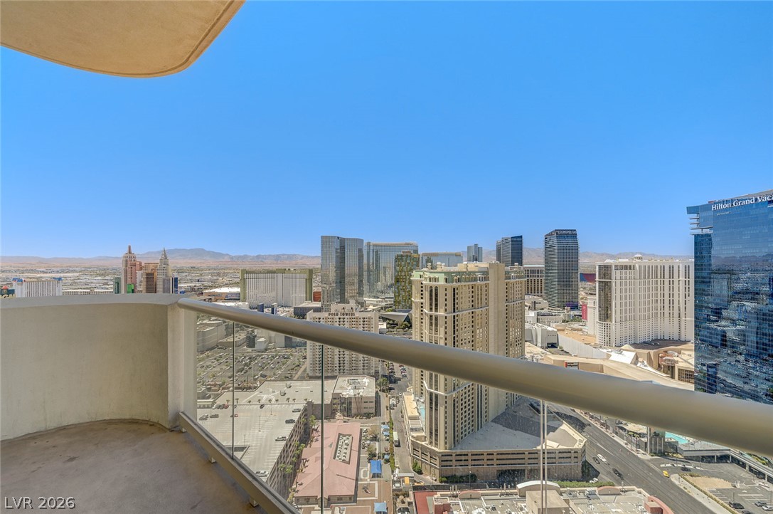 Photo 22 of 42, 135 E Harmon Avenue #3605