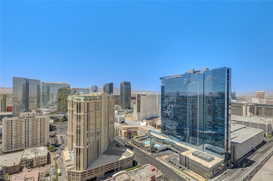 Photo 4 of 135 E Harmon Avenue #3605