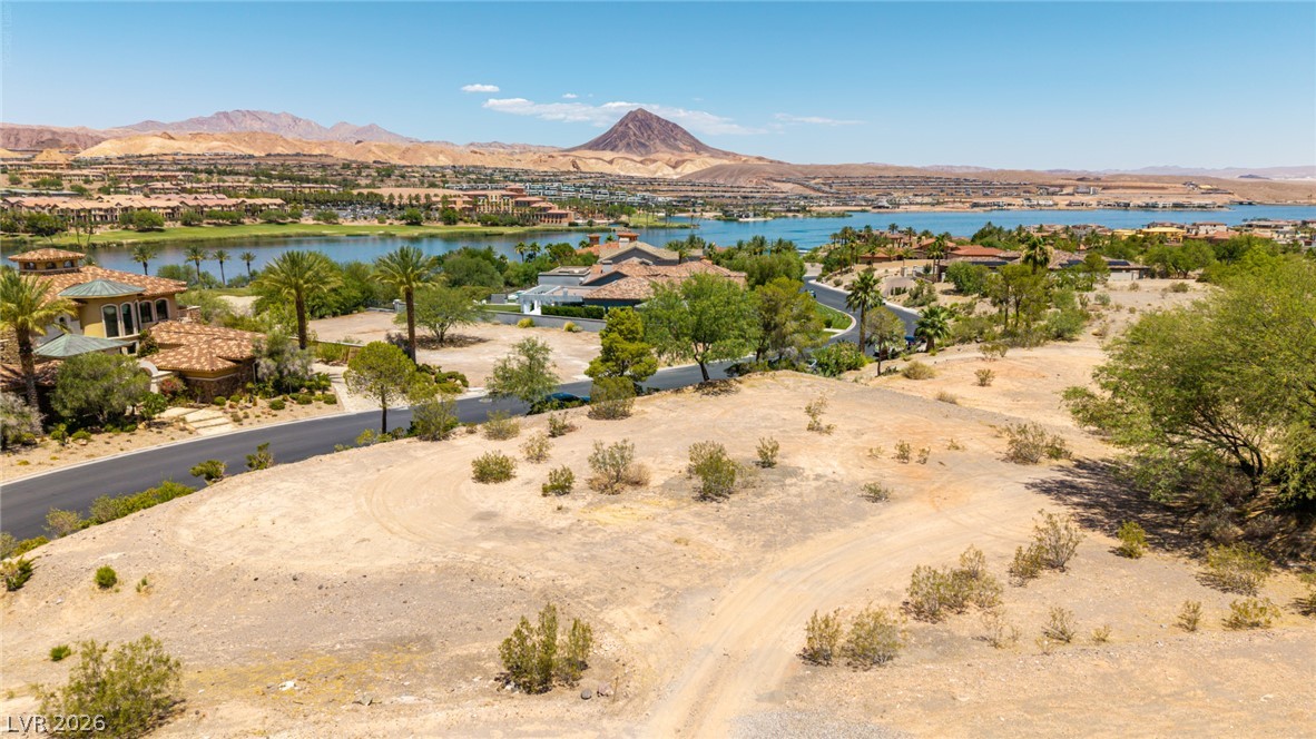 12 Rue Mediterra Drive, Henderson