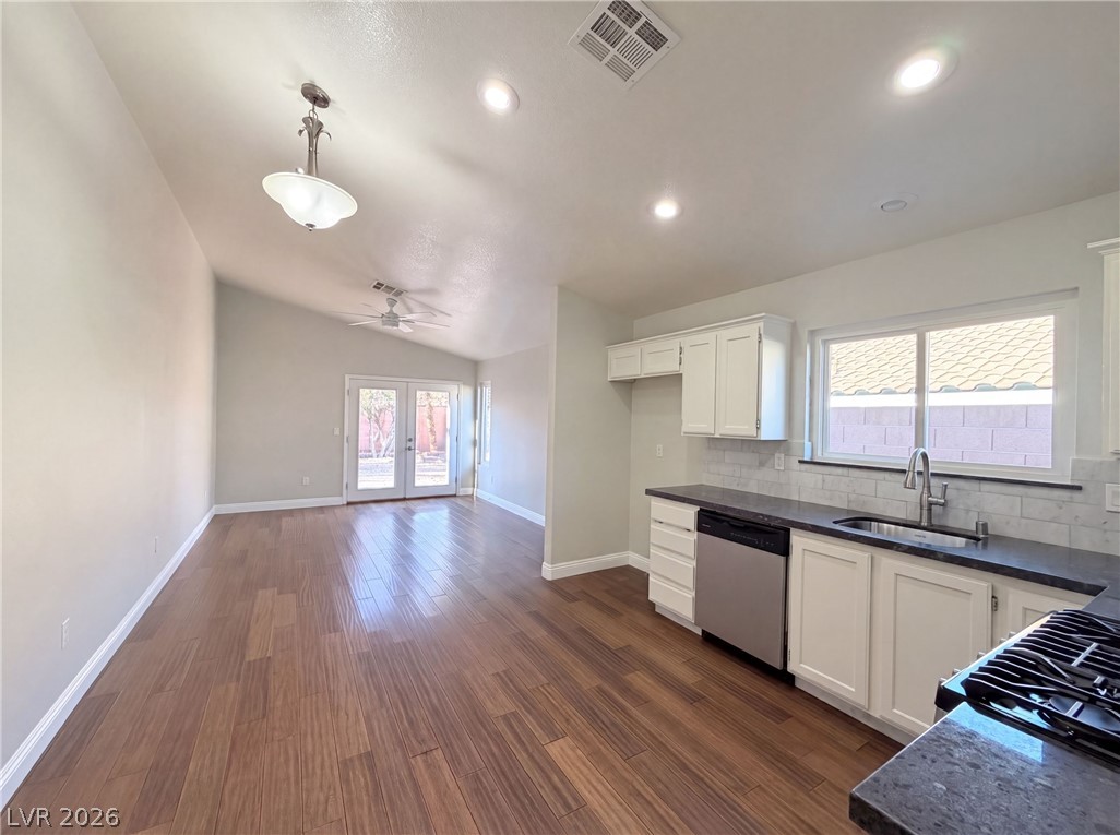 Photo 2 of 8032 Tailwind Avenue