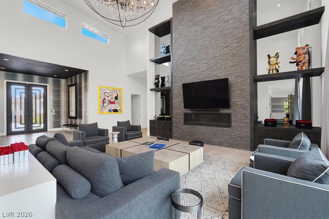 Photo 9 of 49, 20 Pebble Hills Court