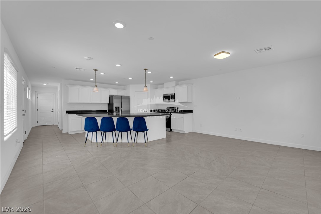 Photo 4 of 4907 Chidlaw Avenue #3