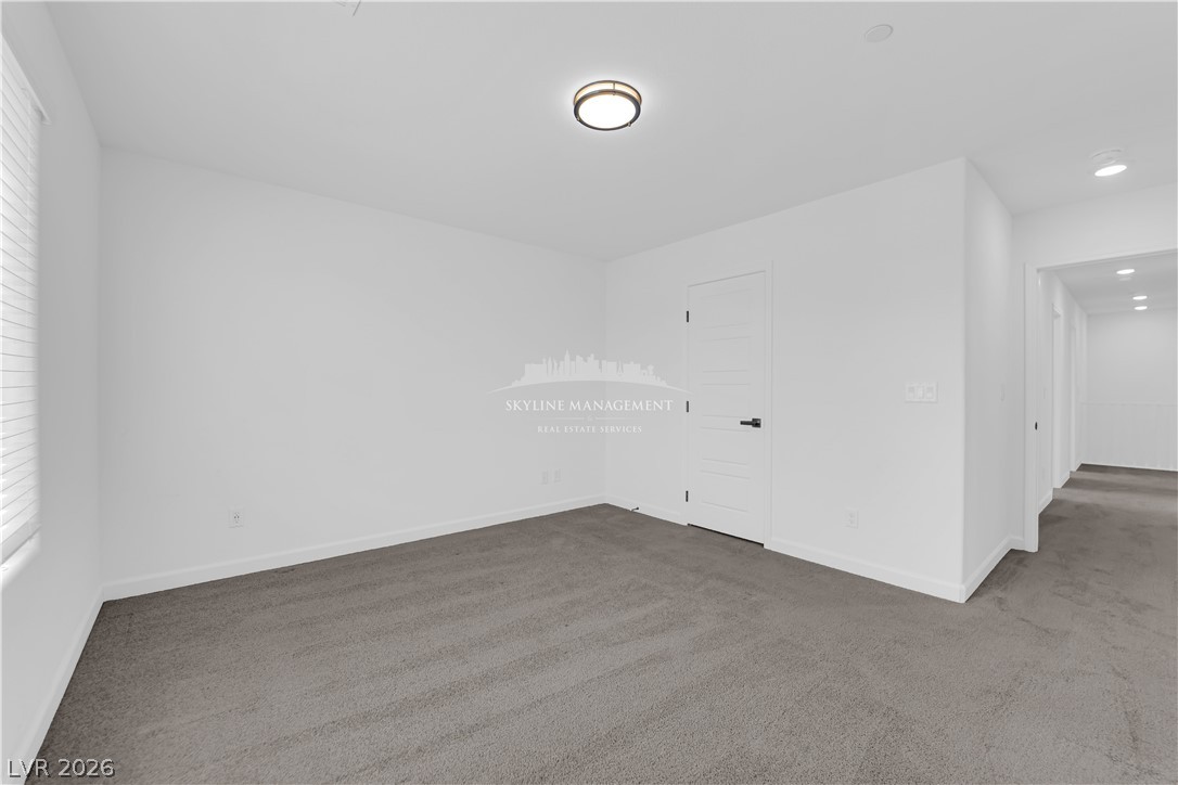 Photo 25 of 33, 4907 Chidlaw Avenue #3