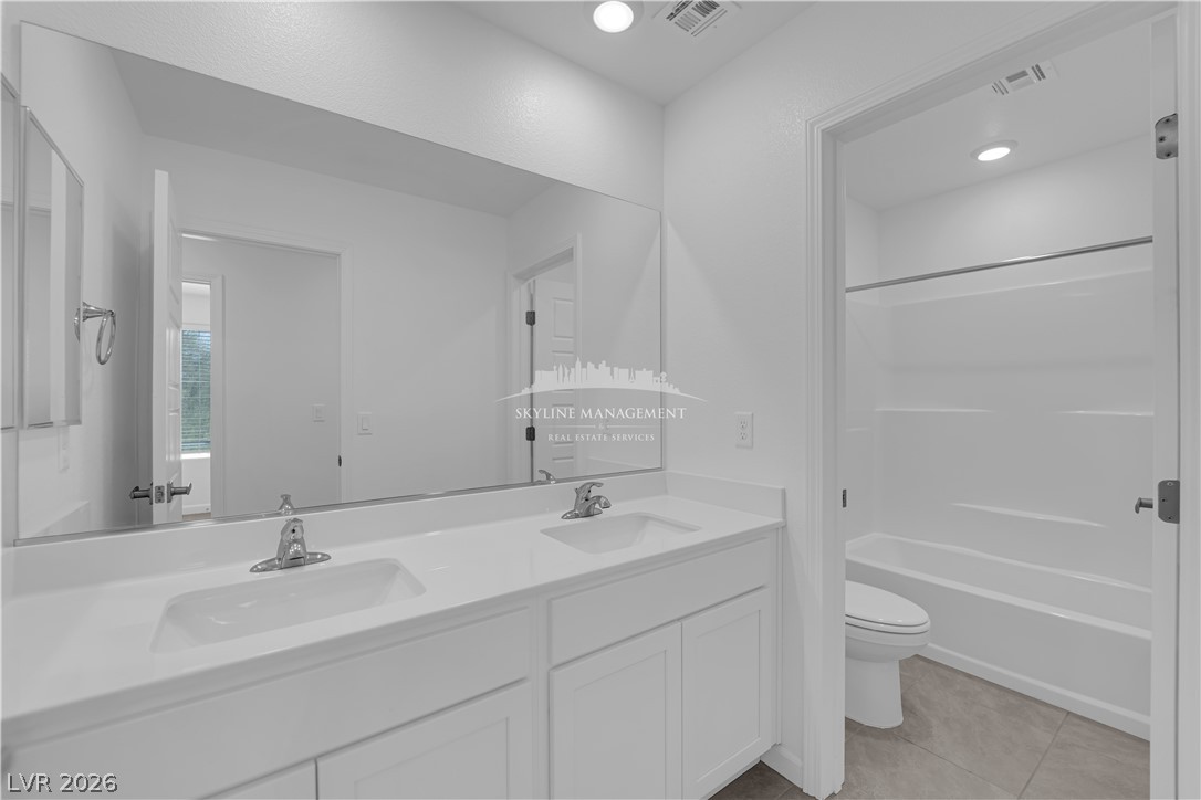 Photo 26 of 33, 4907 Chidlaw Avenue #3