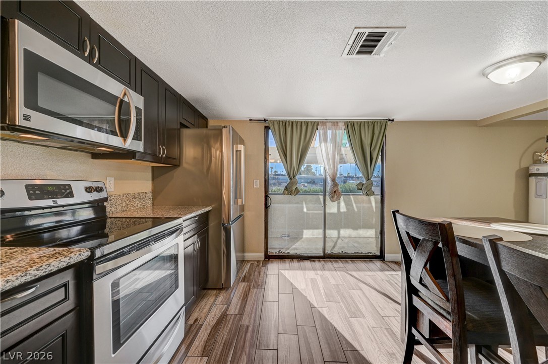 Photo 9 of 36, 2080 Karen Avenue #20