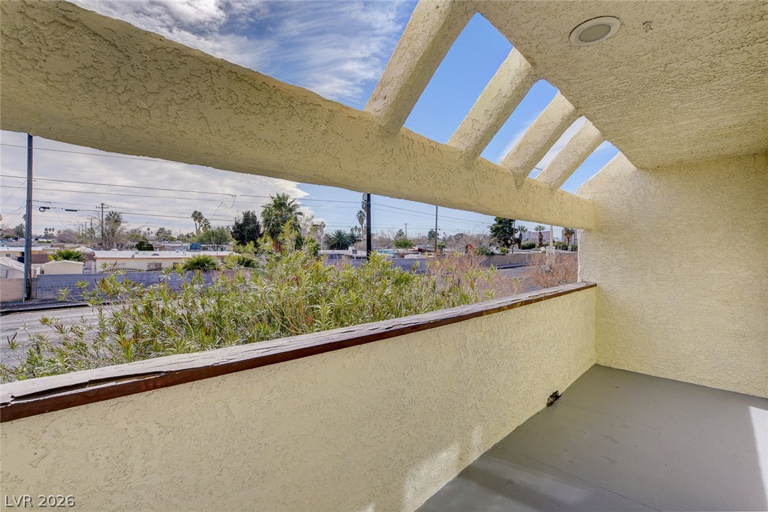 Photo 32 of 36, 2080 Karen Avenue #20