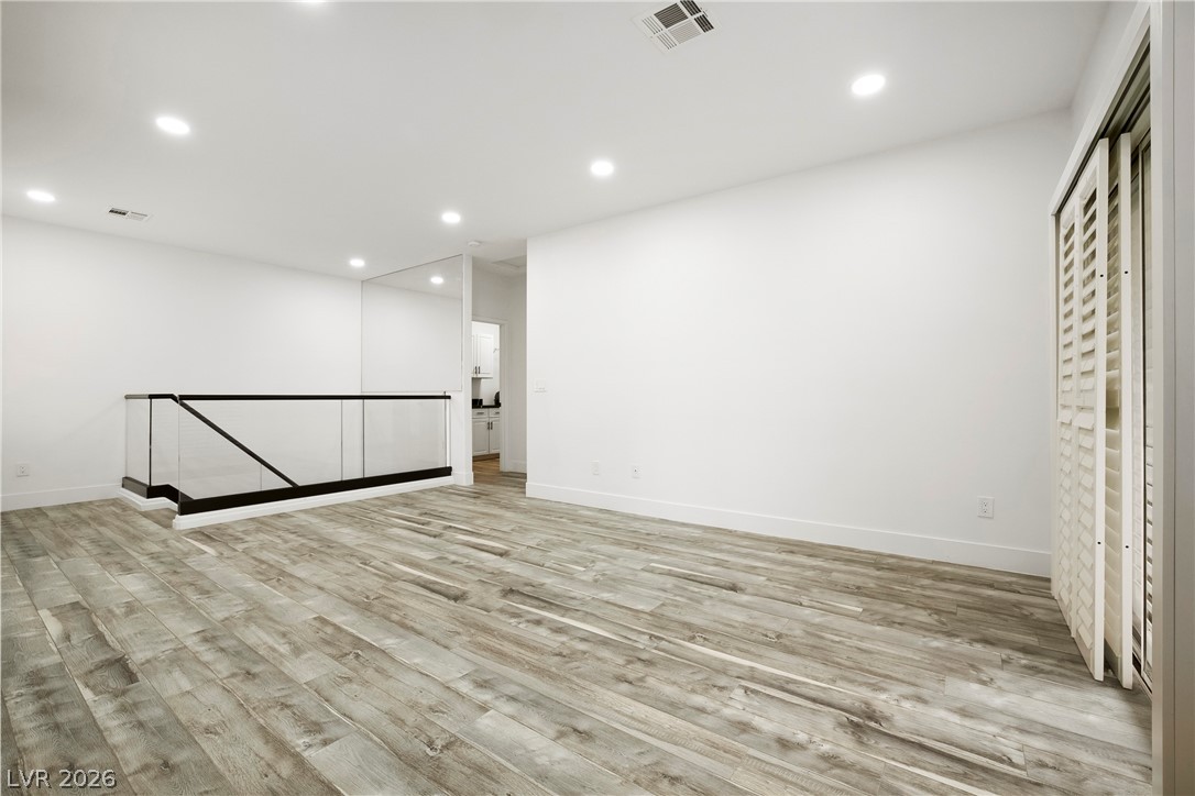 Photo 6 of 55, 2050 W Warm Springs Road #4421