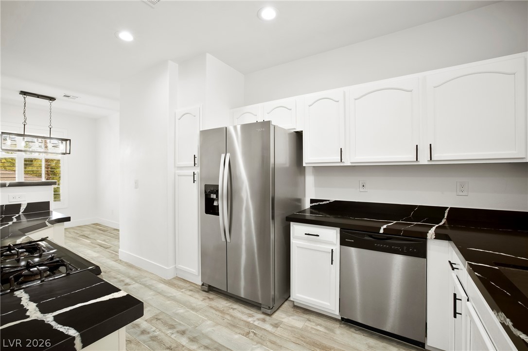 Photo 12 of 55, 2050 W Warm Springs Road #4421