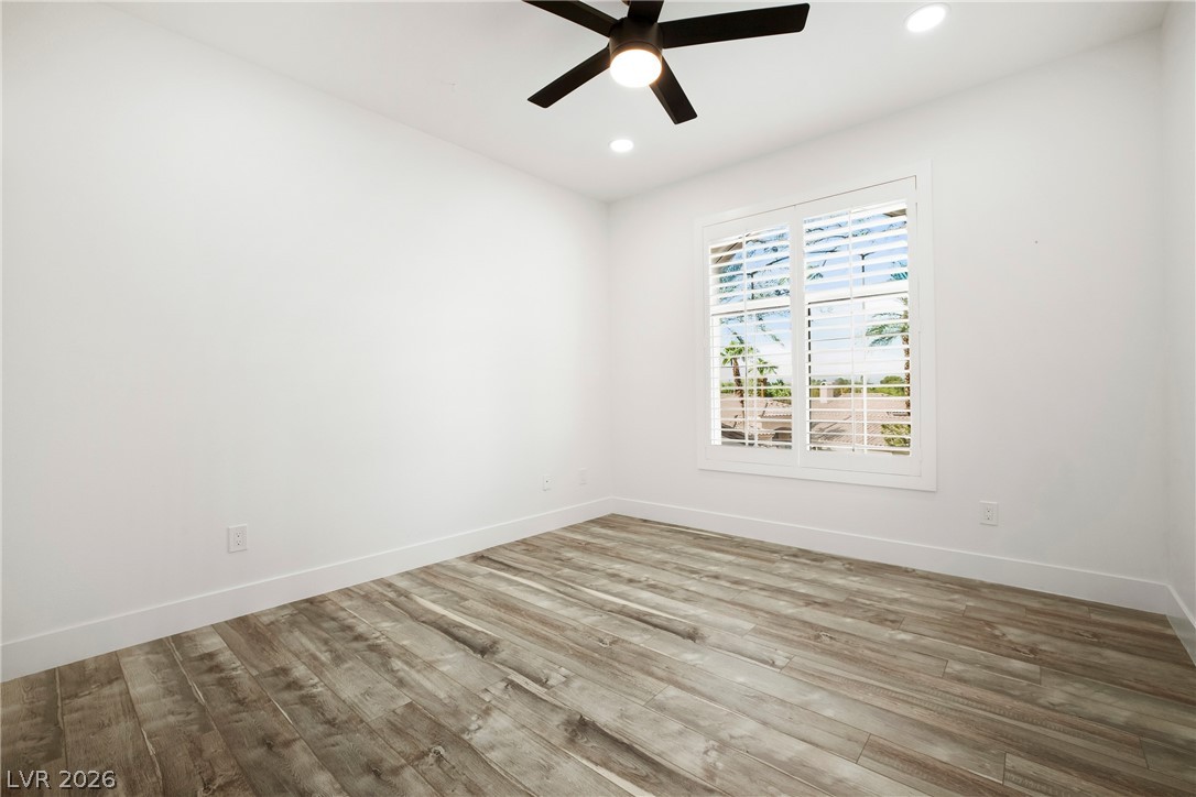 Photo 18 of 55, 2050 W Warm Springs Road #4421