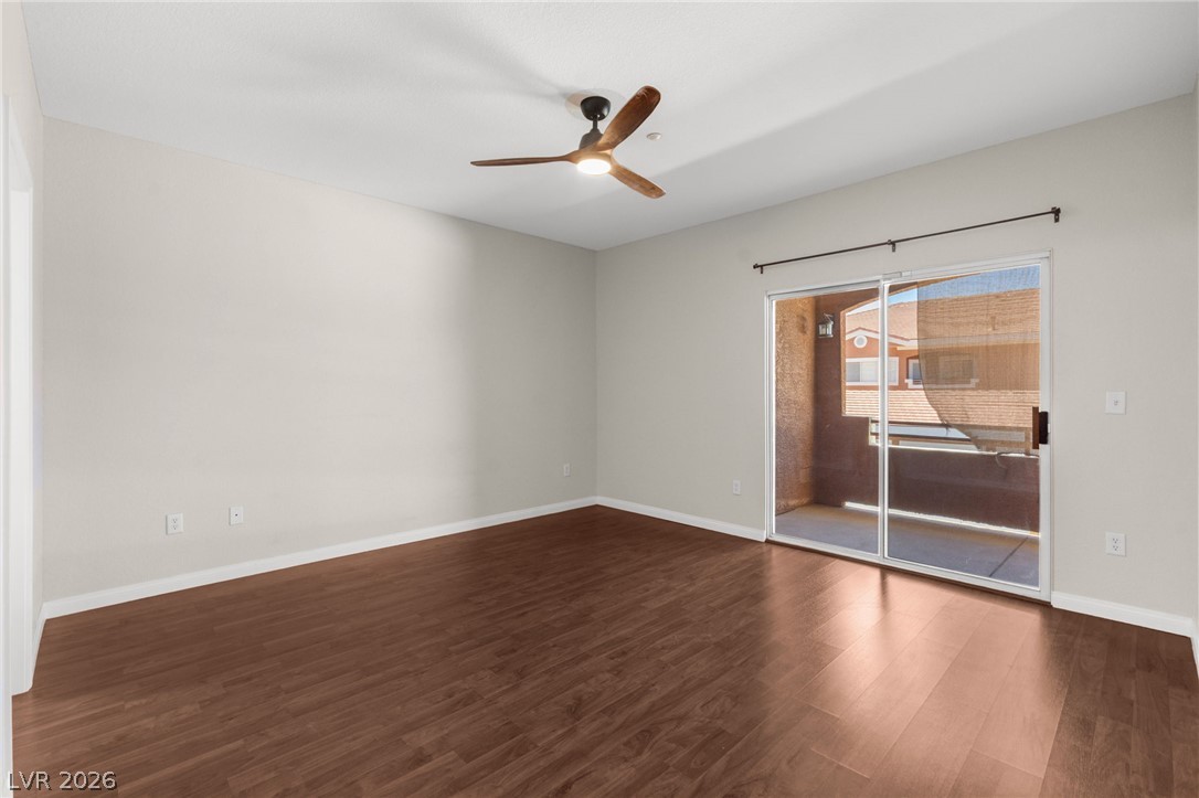 Photo 23 of 42, 830 Carnegie Street #1321