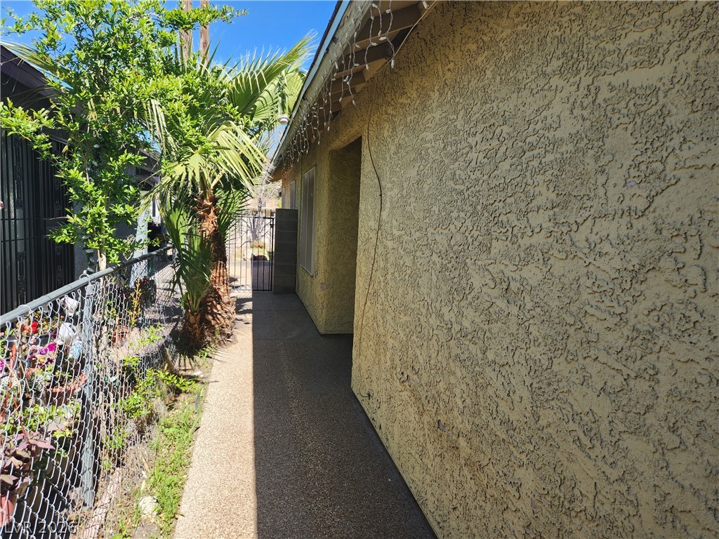 Photo 16 of 17, 4037 Pelham Court