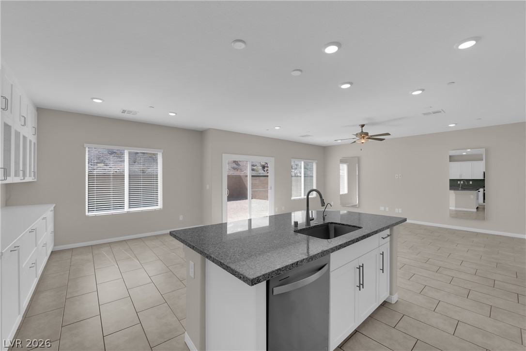 Photo 9 of 29, 4249 Sago Lily Street