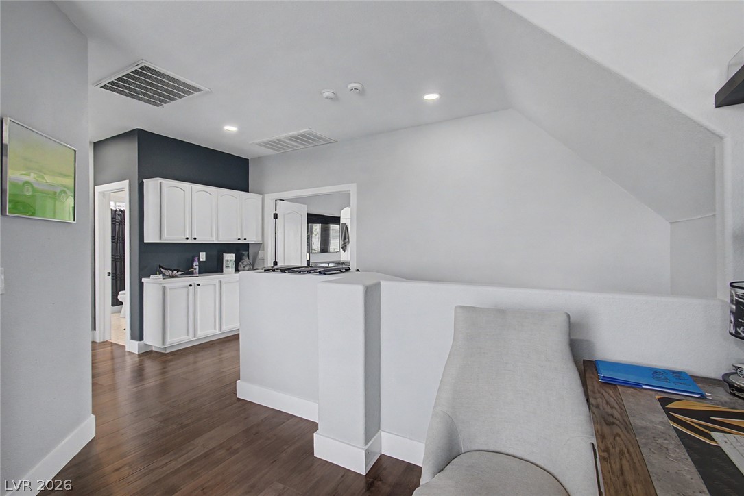 Photo 14 of 33, 9048 Dolomite Court