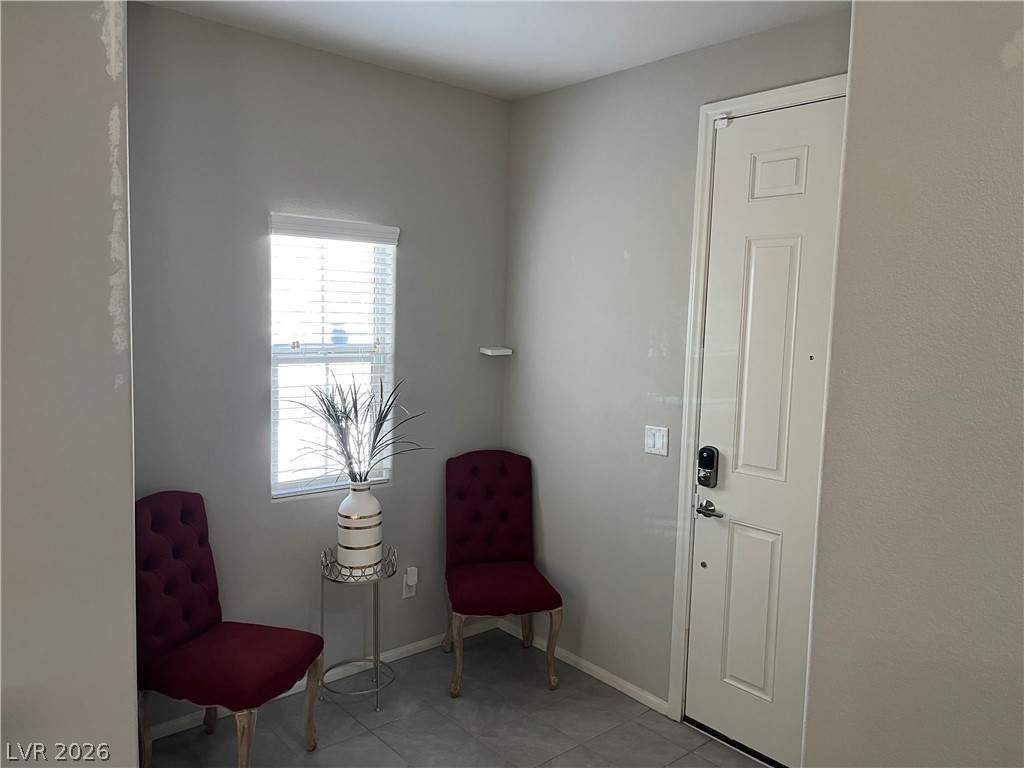 Photo 2 of 1217 W Arc Dome Avenue