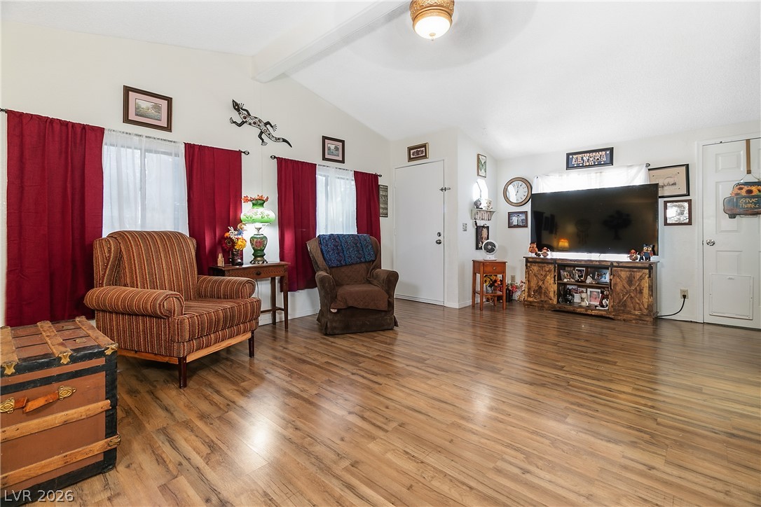 Photo 4 of 1690 Solano Lane