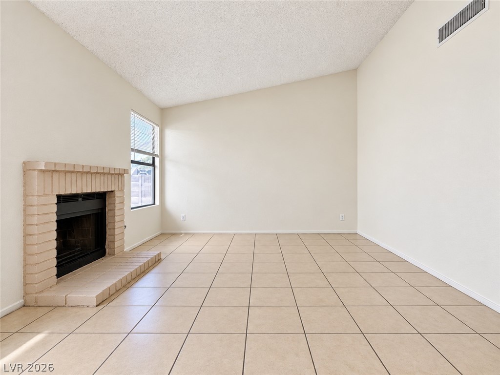 Photo 4 of 6544 Hartwood Road
