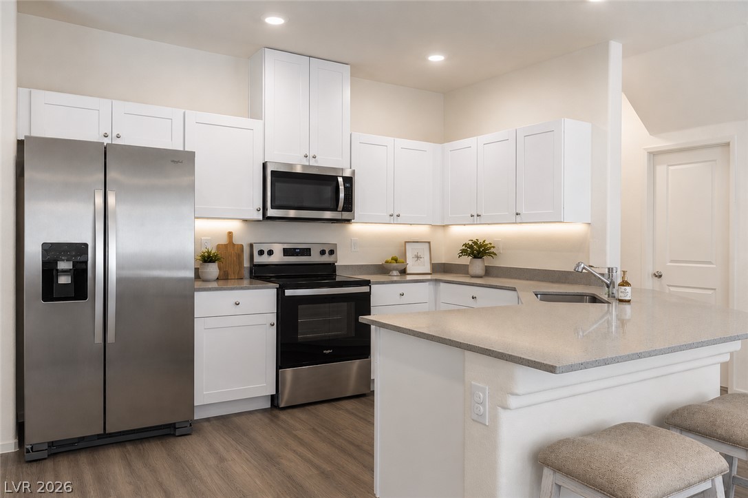 Photo 6 of 23, 7915 Aurora Sky Street #2