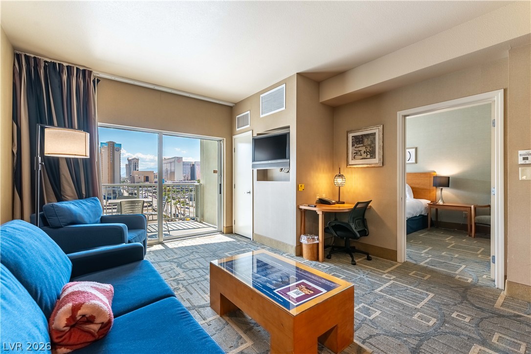 211 E Flamingo Road #702, Las Vegas