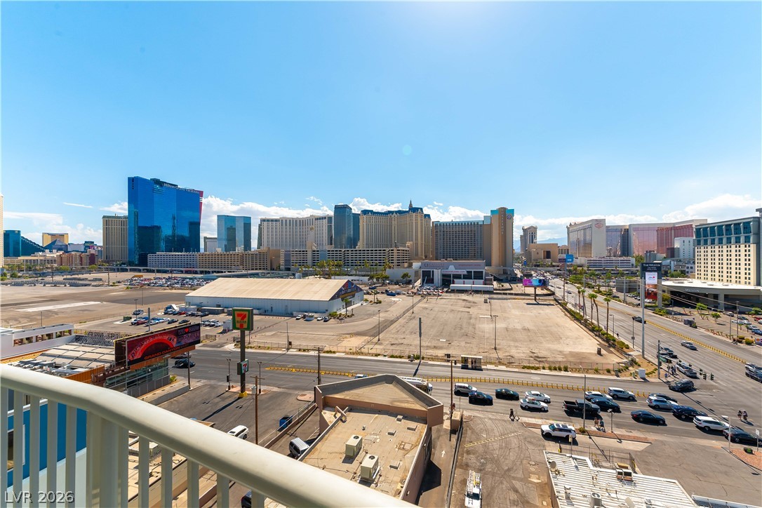 Photo 6 of 31, 211 E Flamingo Road #702