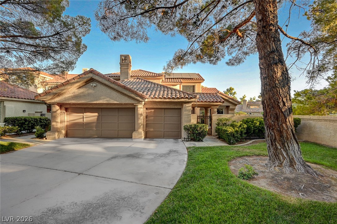Photo 2 of 7995 Rio Rico Drive