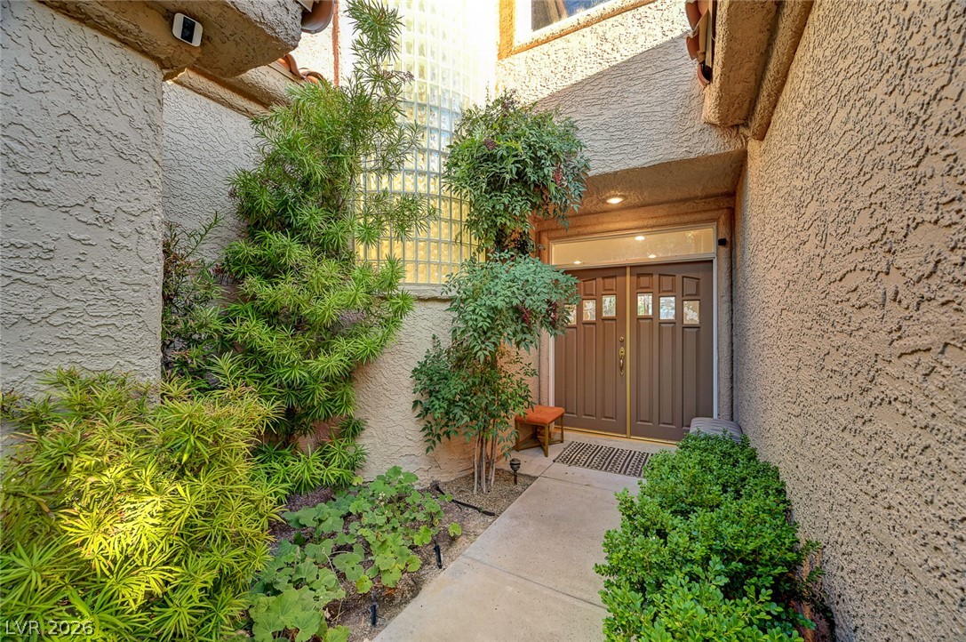 Photo 9 of 93, 7995 Rio Rico Drive