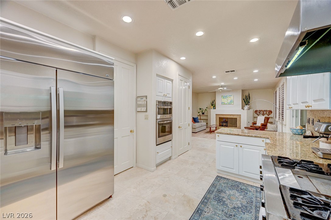 Photo 18 of 93, 7995 Rio Rico Drive