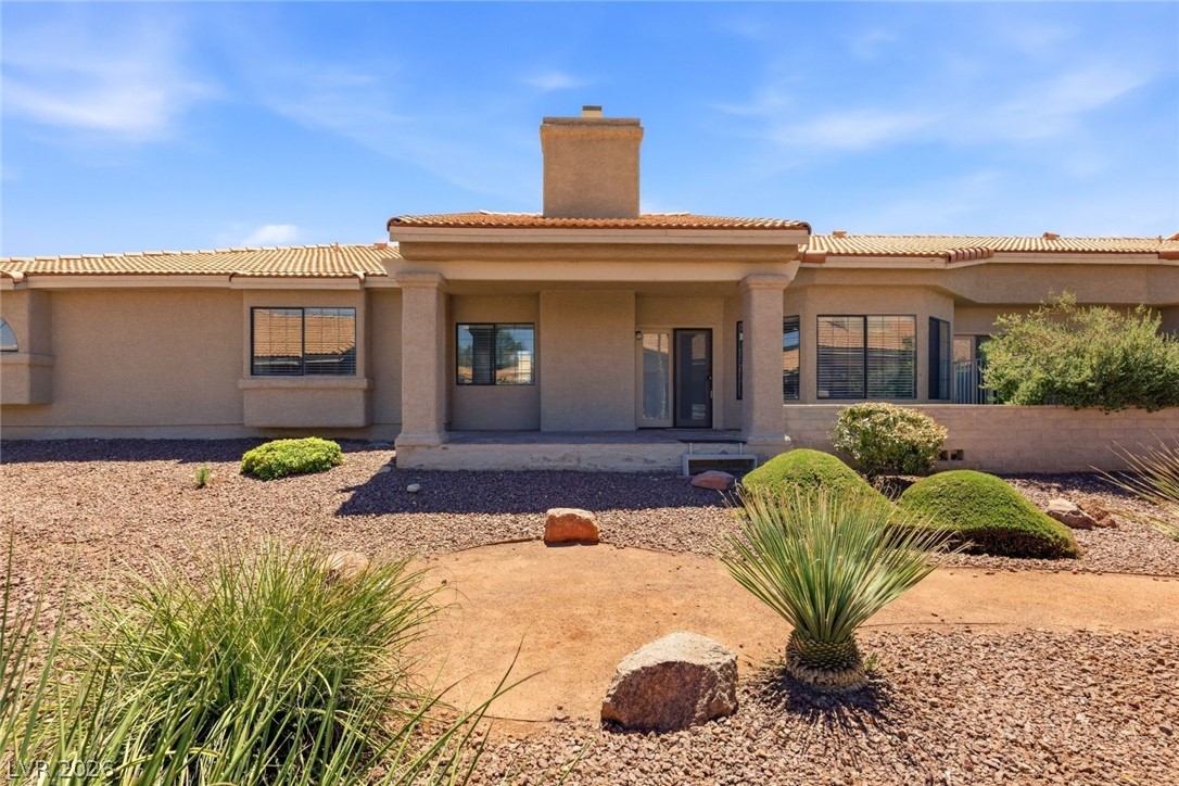 Photo 18 of 23, 219 N Cimarron Road