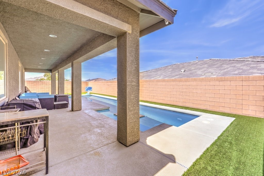 Photo 37 of 48, 720 CADENCE VIEW Way