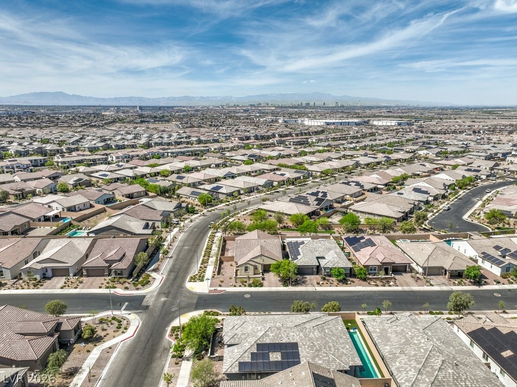 Photo 44 of 48, 720 CADENCE VIEW Way