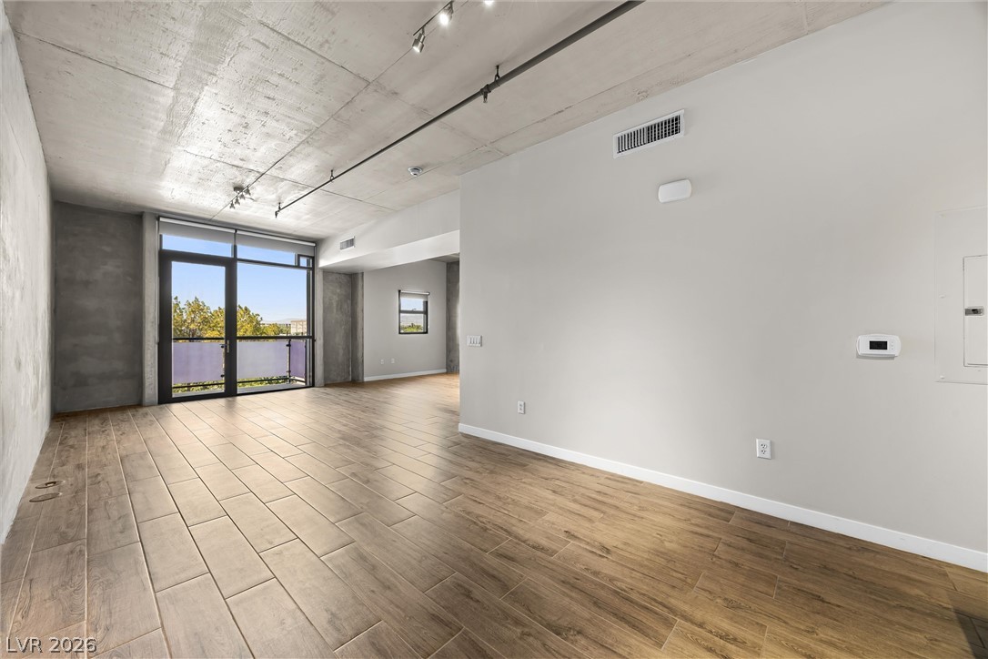 Photo 3 of 353 E Bonneville Avenue #457