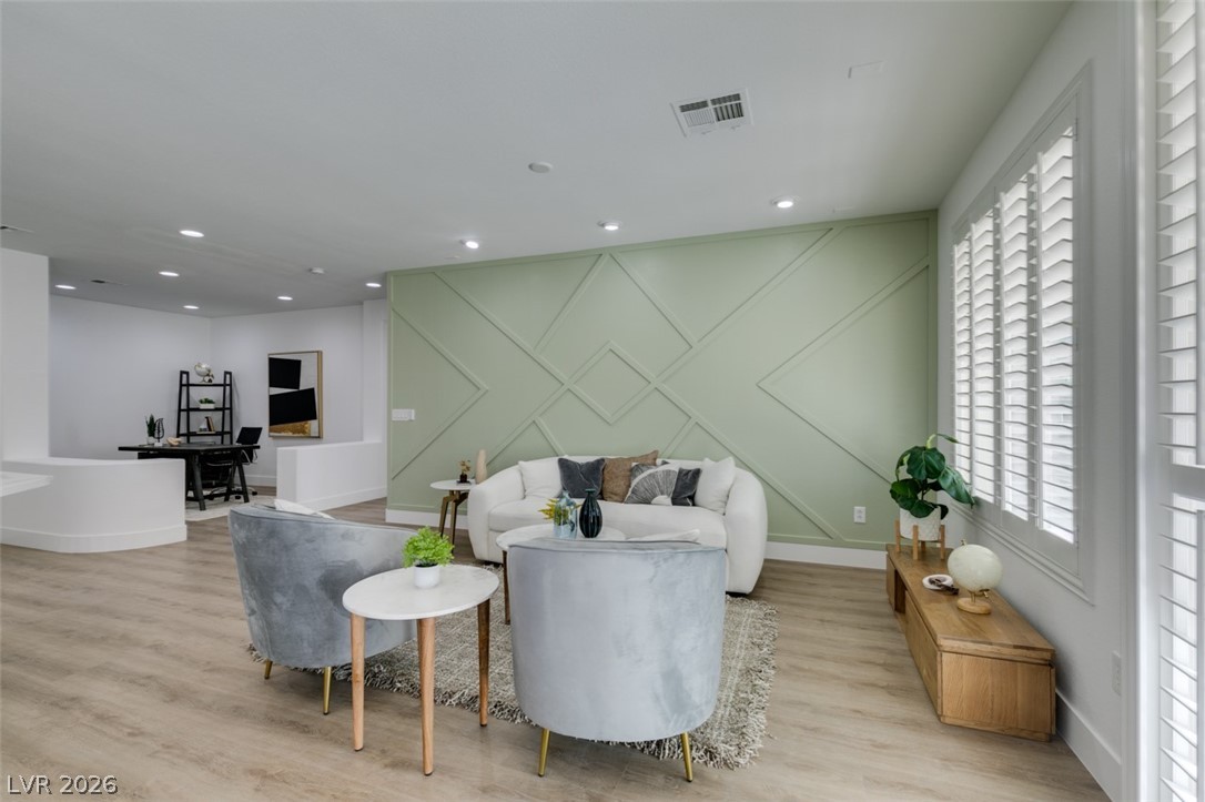 Photo 8 of 26, 10389 Felice Avenue