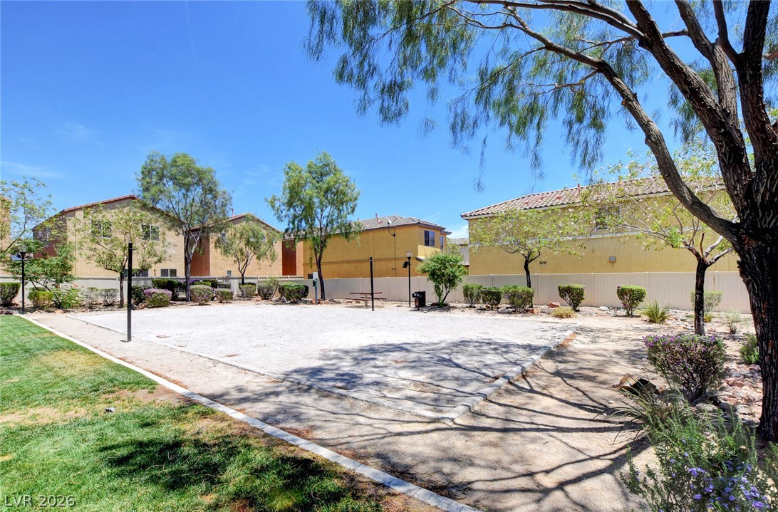 Photo 38 of 42, 9941 Carrizo Springs Avenue
