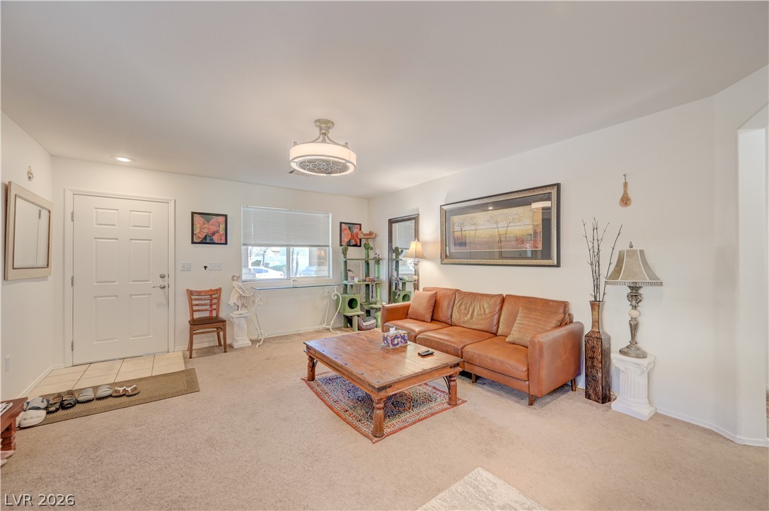 Photo 6 of 42, 9941 Carrizo Springs Avenue
