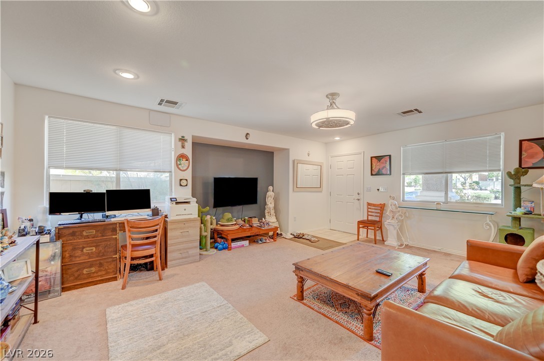 Photo 7 of 42, 9941 Carrizo Springs Avenue