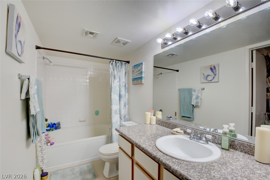 Photo 30 of 36, 2300 E Silverado Ranch Boulevard #2111