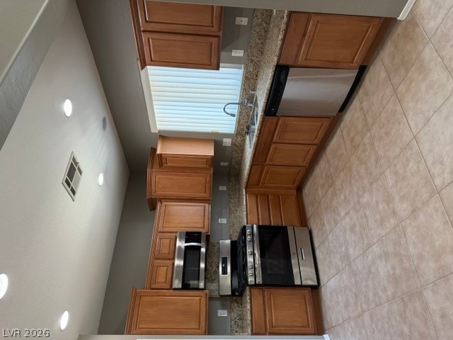 Photo 10 of 37, 6856 Quindio Street