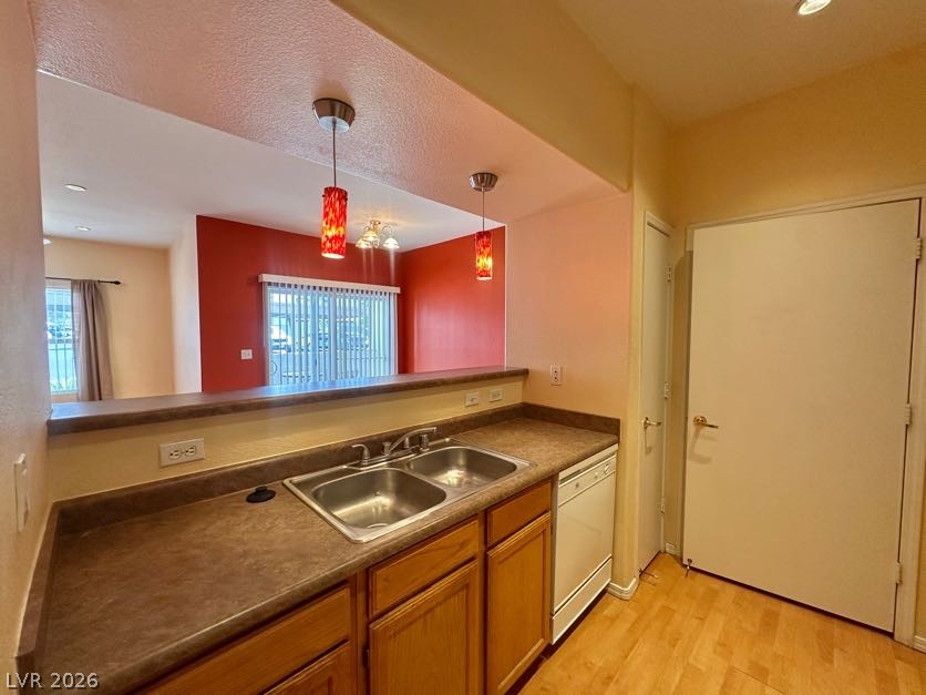 Photo 7 of 25, 7255 W Sunset Road #1027