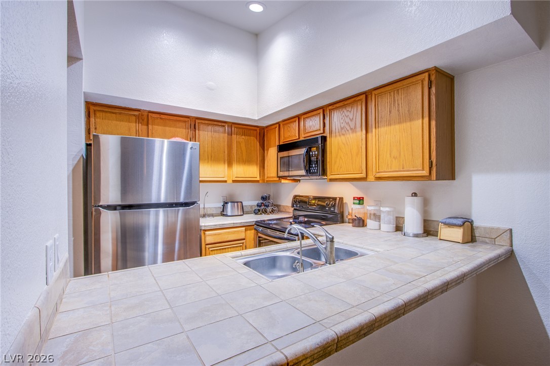 Photo 7 of 23, 2225 Pine Breeze Lane #206