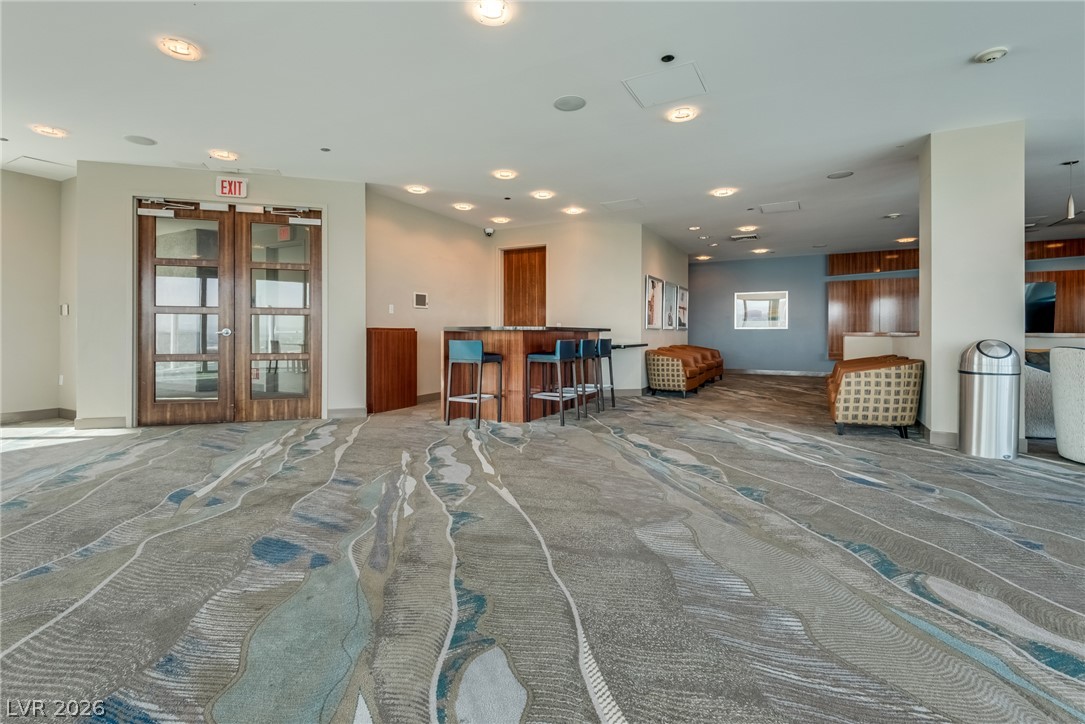 Photo 34 of 37, 200 HOOVER Avenue #1802