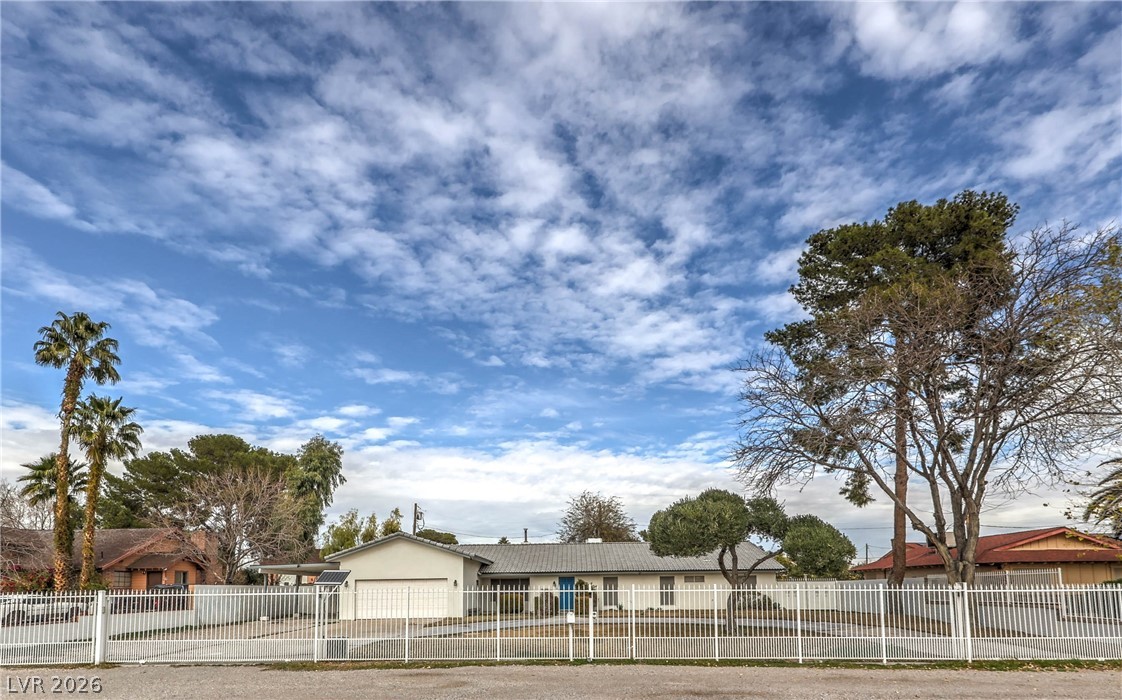 5854 Alfred Drive, Las Vegas 89108