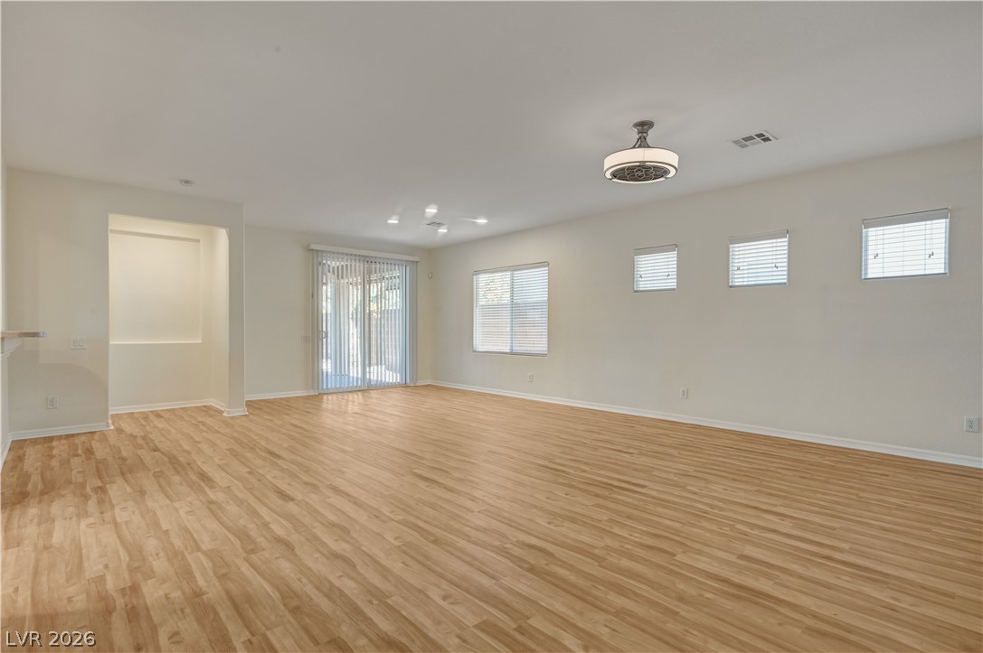 Photo 3 of 6444 Bristlebird Street