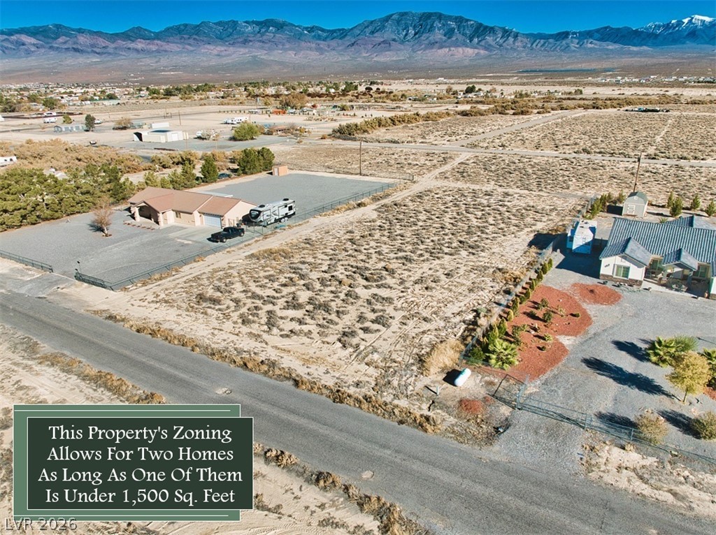 Photo 13 of 14, 3171 N Florenza Street