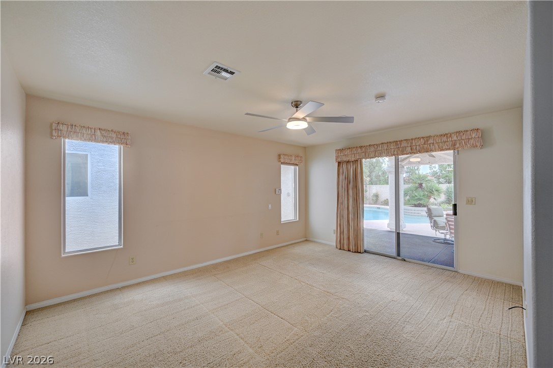 Photo 17 of 59, 809 Upland Boulevard