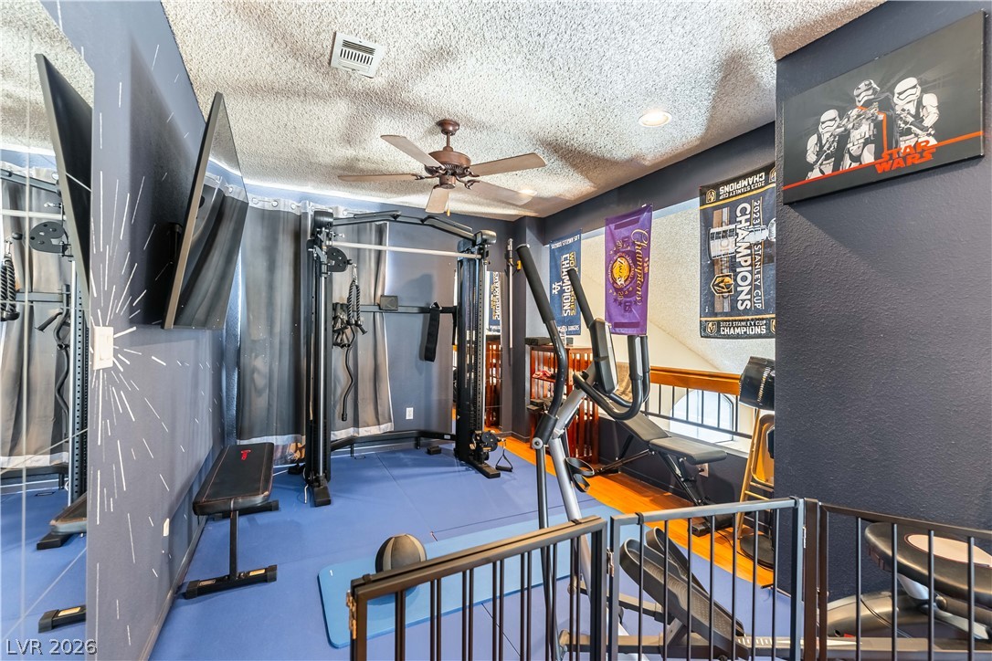 Photo 9 of 27, 138 Monteen Drive