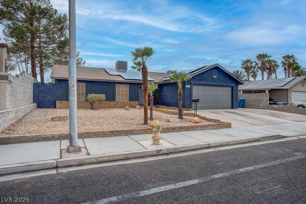 1800 N Torrey Pines Drive, Las Vegas
